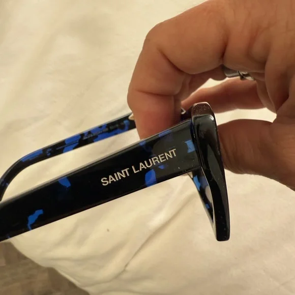 Vintage YSL sunglasses as new no scratches - Picture 2 of 6